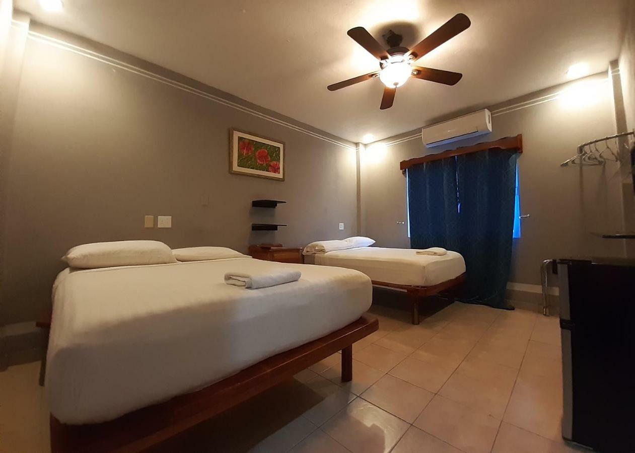 Maya Bella Downtown Hotel Сан-Игнасио Экстерьер фото