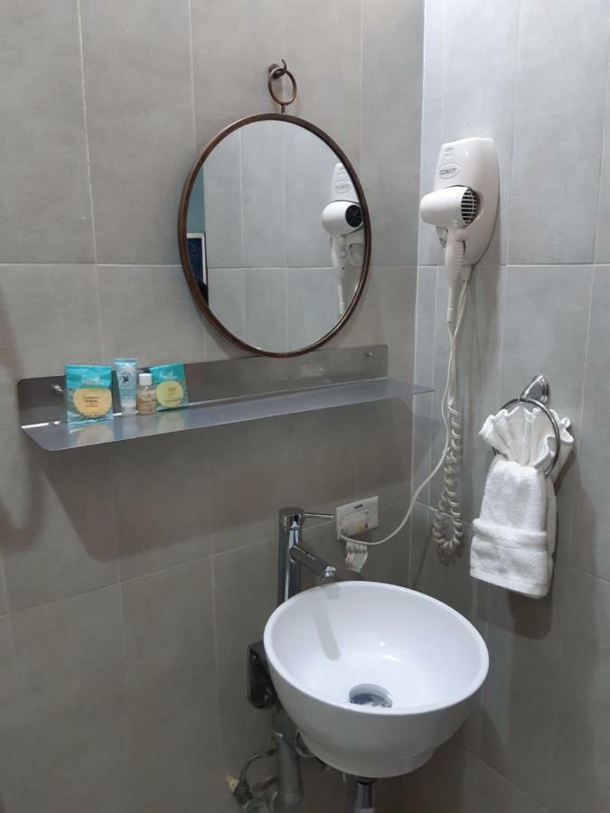 Maya Bella Downtown Hotel Сан-Игнасио Экстерьер фото
