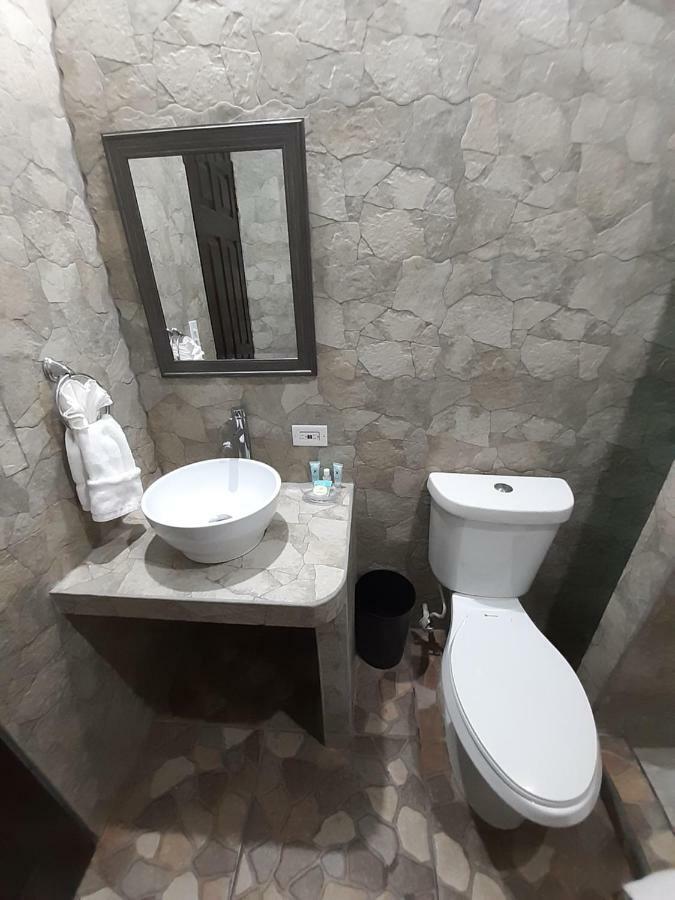 Maya Bella Downtown Hotel Сан-Игнасио Экстерьер фото