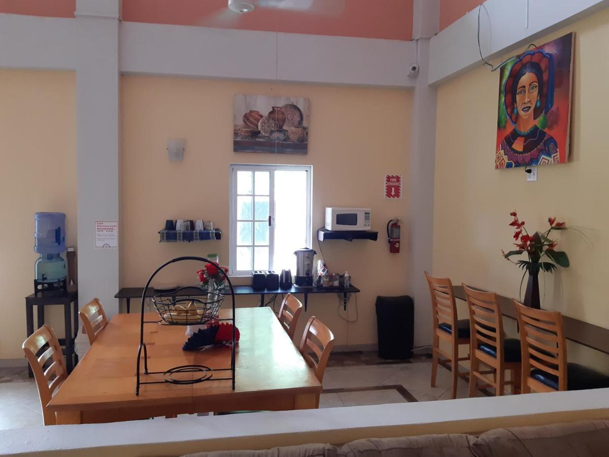 Maya Bella Downtown Hotel Сан-Игнасио Экстерьер фото